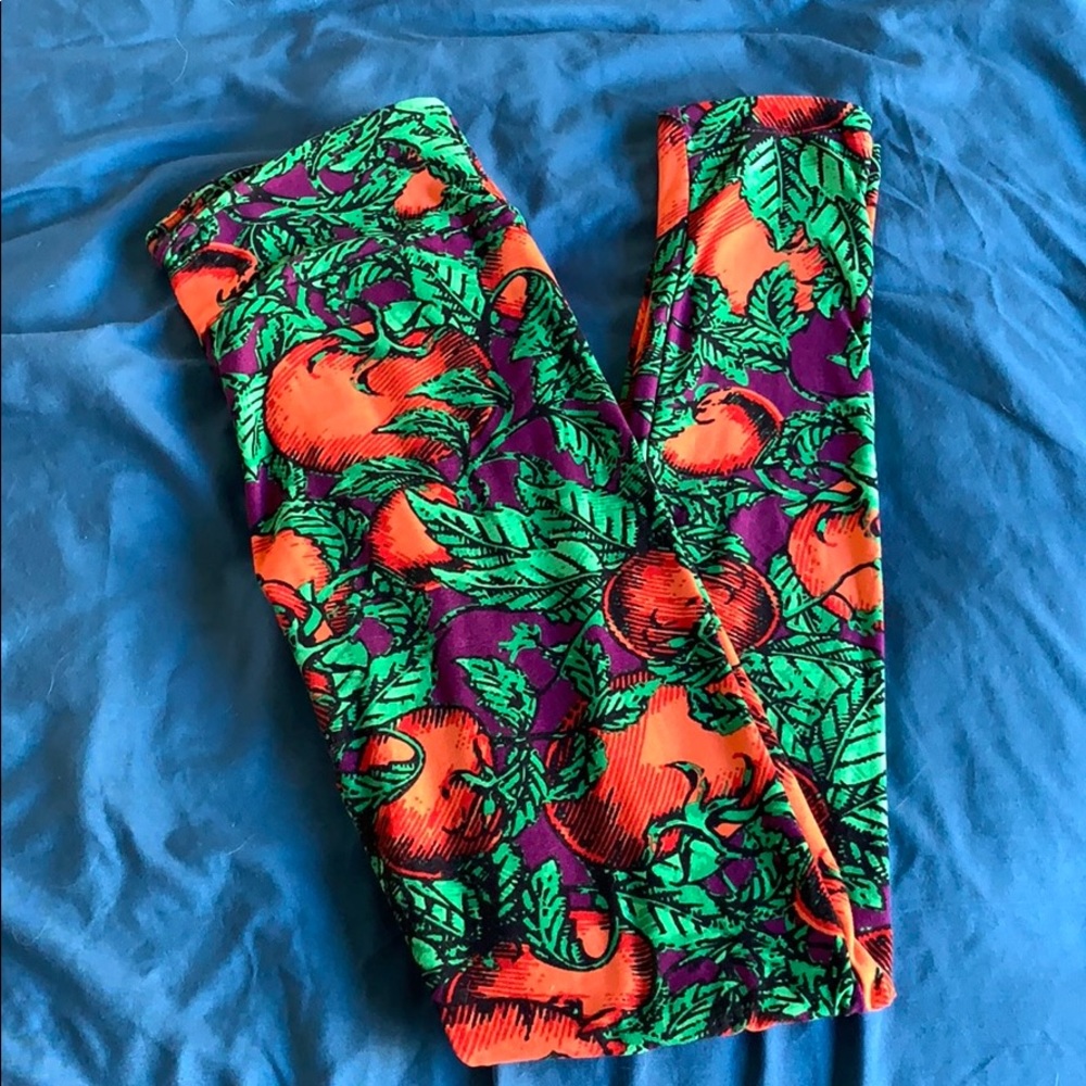 Tomato print Lularoe leggings
